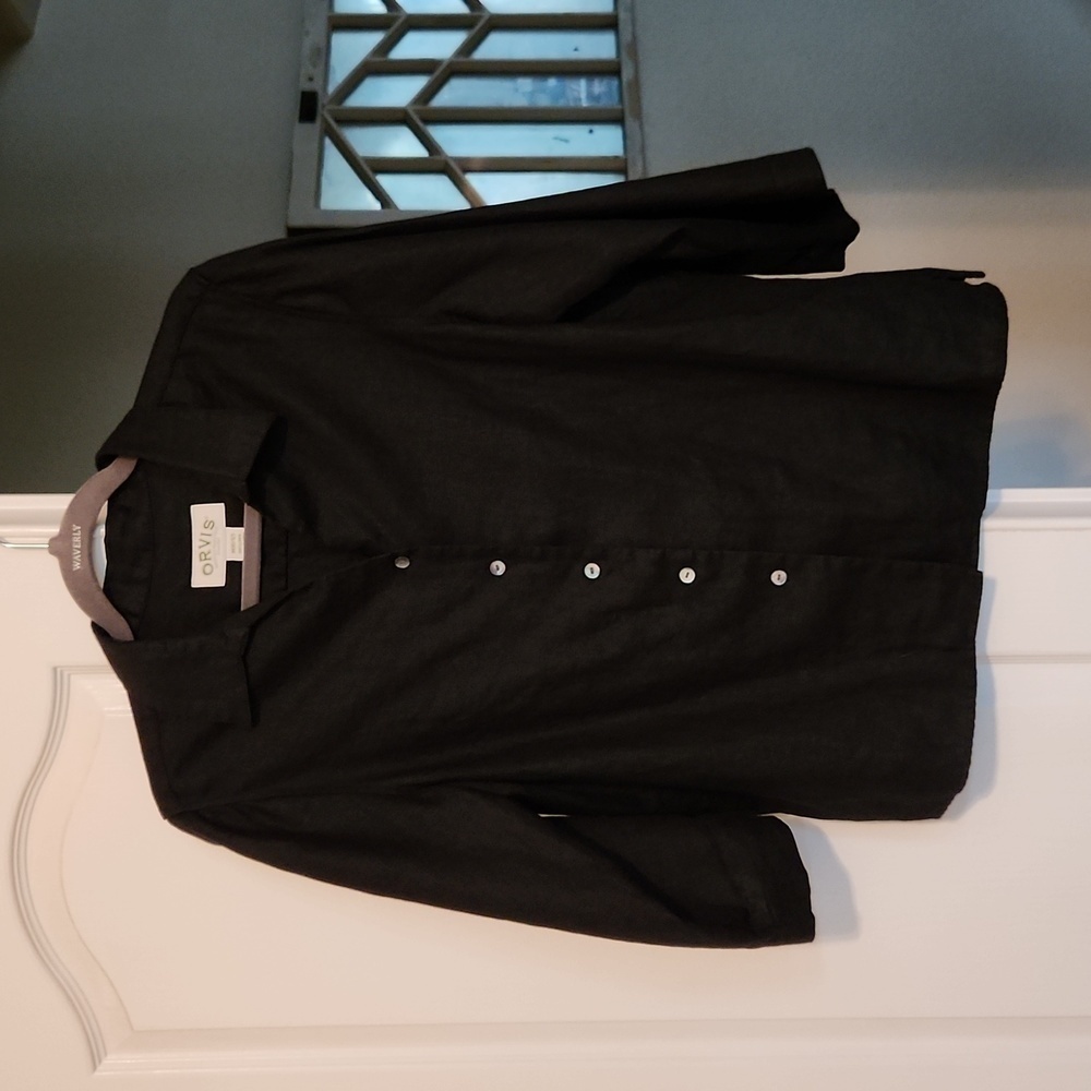 Orvis, 100 percent linen black button up top, size medium